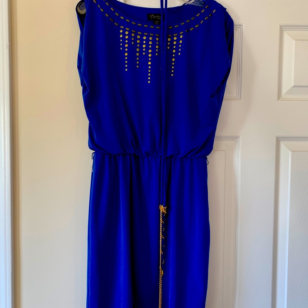 Women’s dress